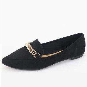 Classic Pointed Toe Loafer w/ Chain - Faux Suede